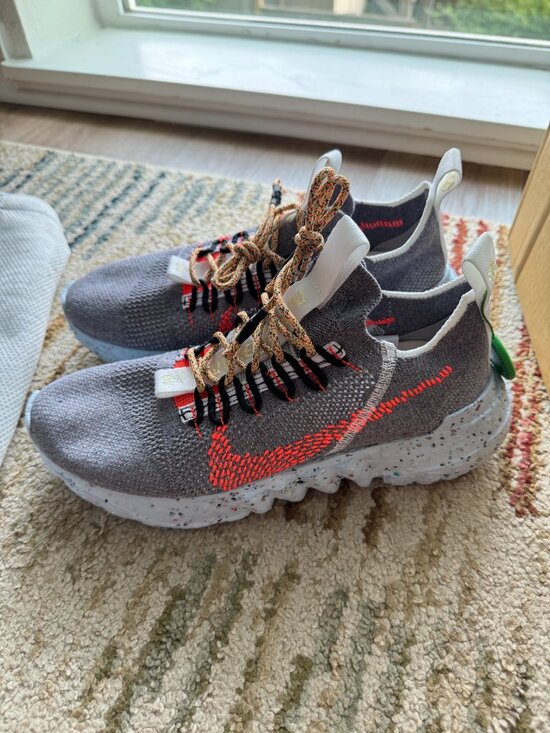 Nike Space Hippie 01 Vast Grey Hyper Crimson - Mens Size 8 main image 6